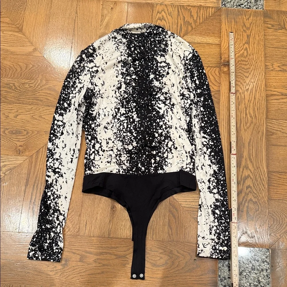Diane Von Furstenberg Monochrome Splatter Bodysuit
